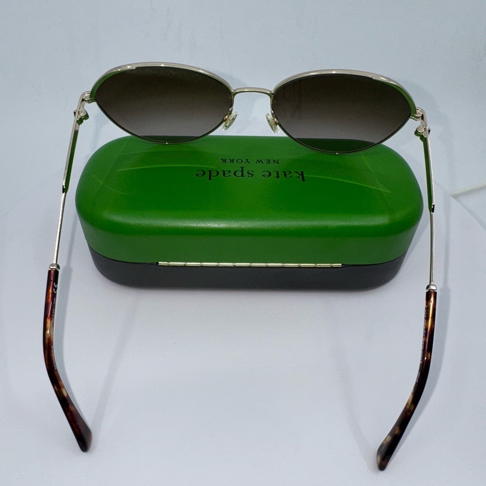 New! Kate Spade New York Sunglasses with Case - Picture 4 of 10